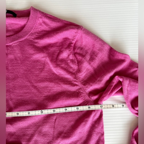 Pink merino wool sweater - Picture 3 of 4